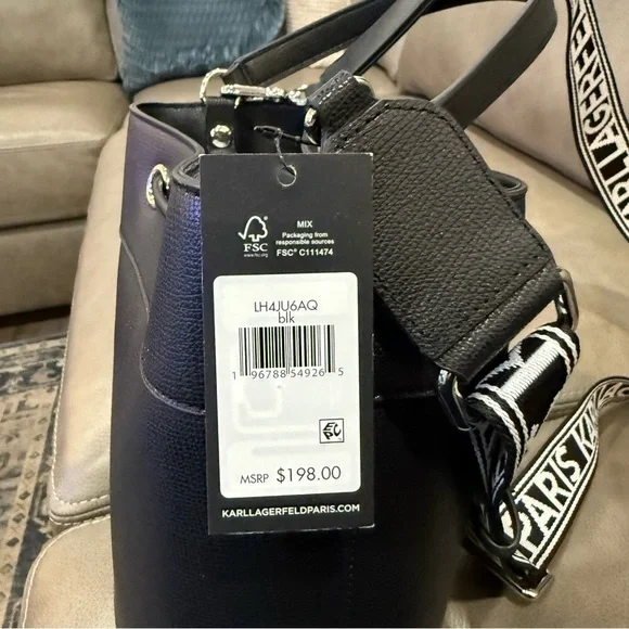 Karl Lagerfeld Paris Adele Medium Bucket Bag NWT - Picture 5 of 10